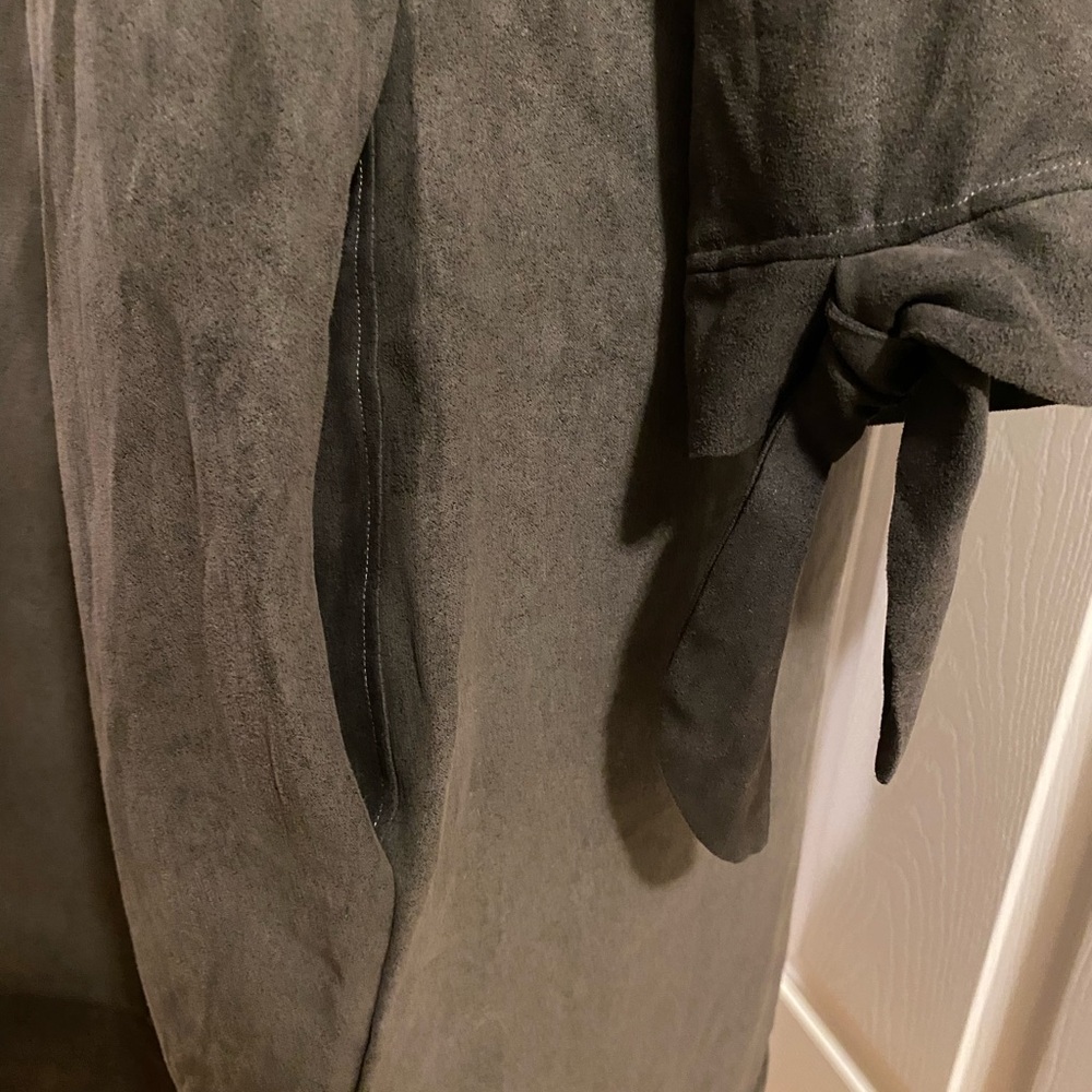 Little Grey Dress Homemade - Picture 6 of 8